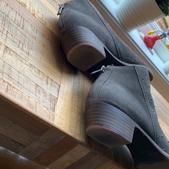 Grey Lucky Brand studded booties - Picture 7 of 10